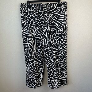 Methode Black & White Cropped Pants Size 10 EUC